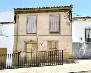 Exterior view of House or chalet for sale in Villanueva de Tapia
