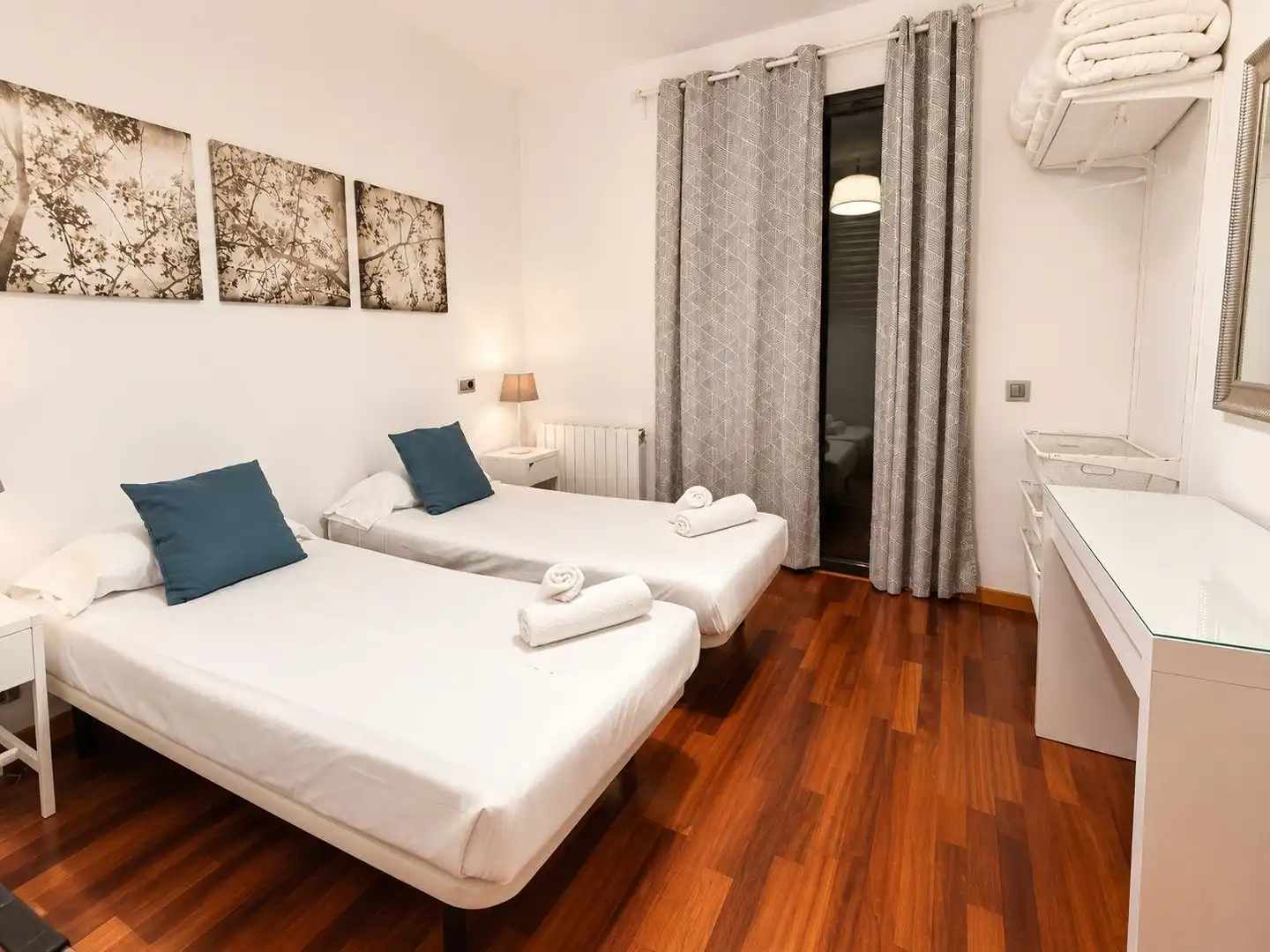 Habitación de Casa o chalet en venta en Vilassar de Mar con Calefacción, Terraza y Balcón