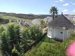 Vista exterior de Ático en venta en La Alcaidesa con Aire acondicionado, Calefacción y Terraza