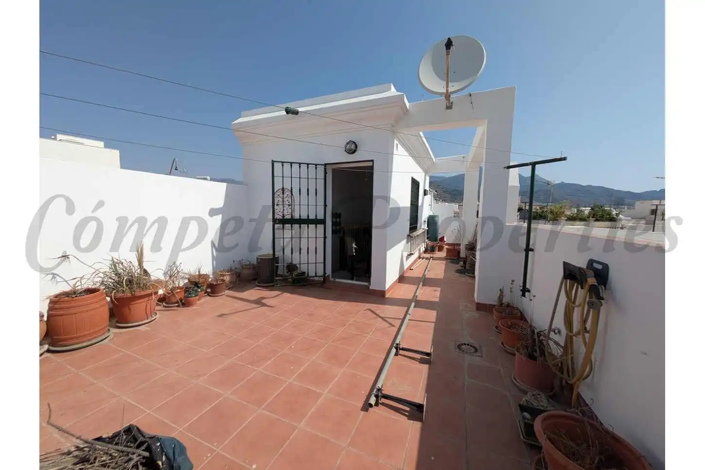Terrassa de Casa o xalet en venda en Nerja amb Terrassa, Traster i Balcó