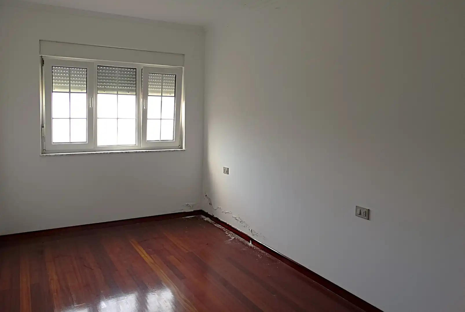Bedroom of Houses for sale in O Valadouro    with Terrace
