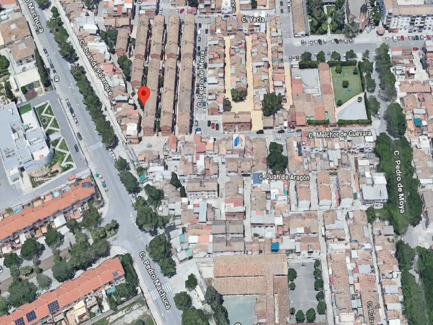 Exterior view of Houses for sale in Granada