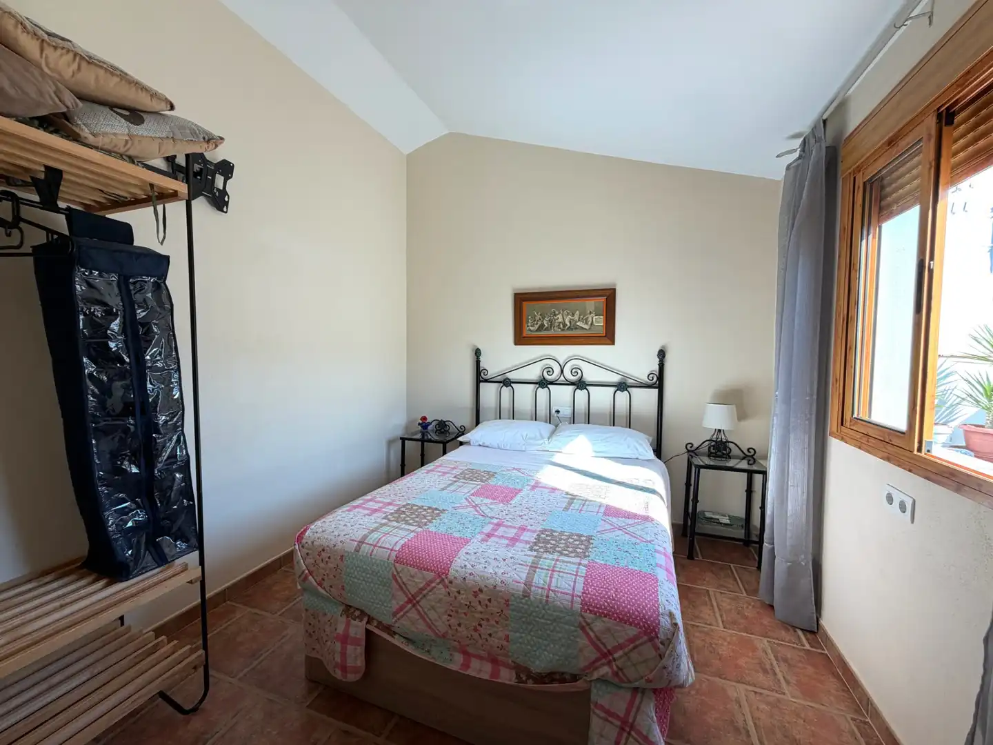Habitación de Casa adosada en venta en Ardales con Aire acondicionado, Terraza y Amueblado