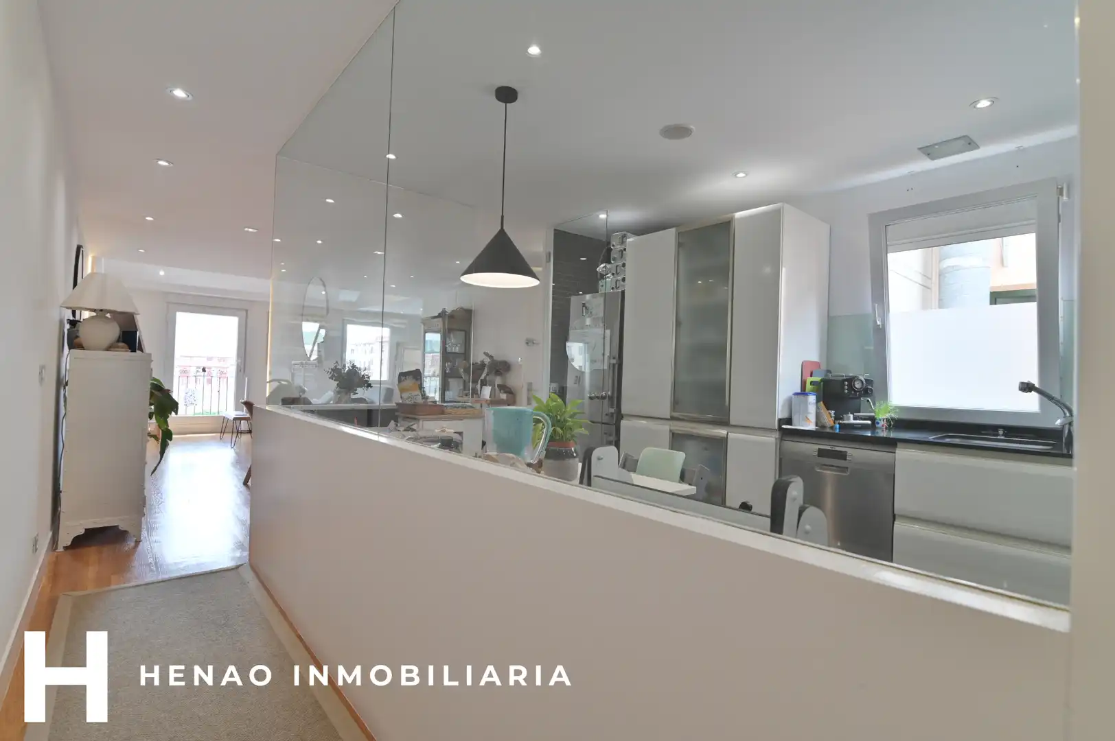 Kitchen of Flat for sale in Bilbao   with Heating, Parquet flooring and Furnished