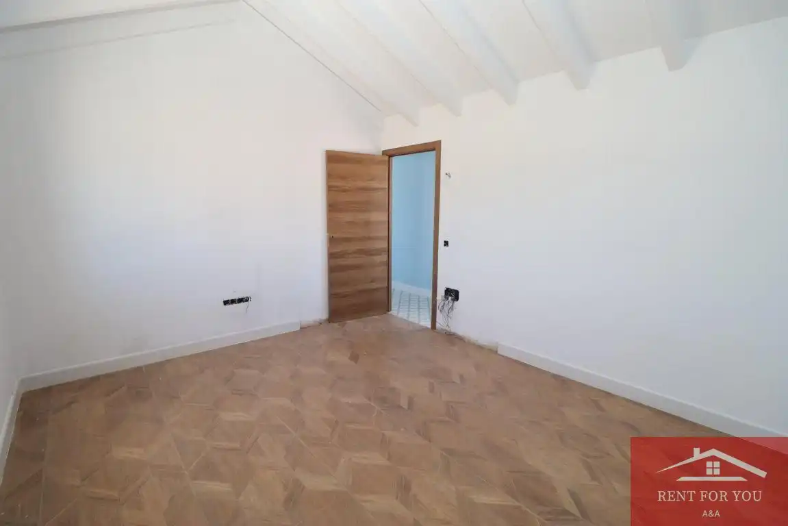 Haus oder Chalet zum Verkauf in Alhaurín de la Torre mit Privatgarten, Terrasse und Schwimmbad