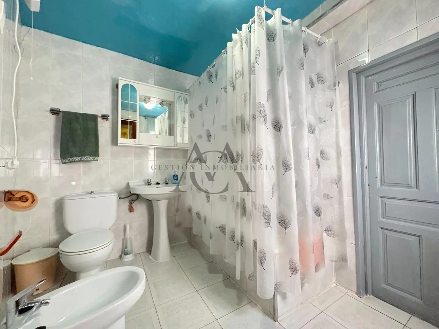 Bathroom of Houses for sale in Lucena  with Private garden