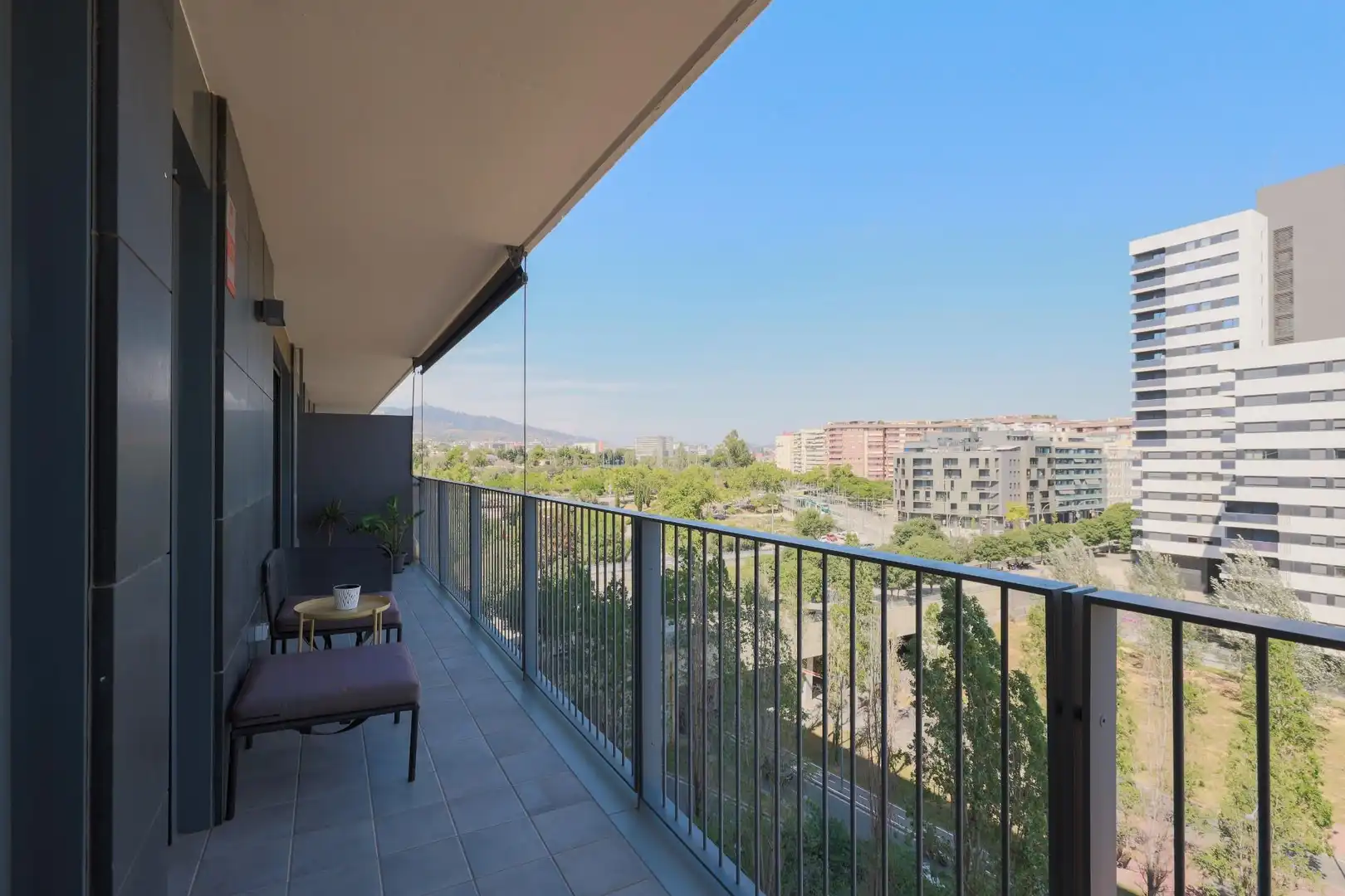Terrasse von Wohnung zum Verkauf in L'Hospitalet de Llobregat mit Klimaanlage, Heizung und Parkett