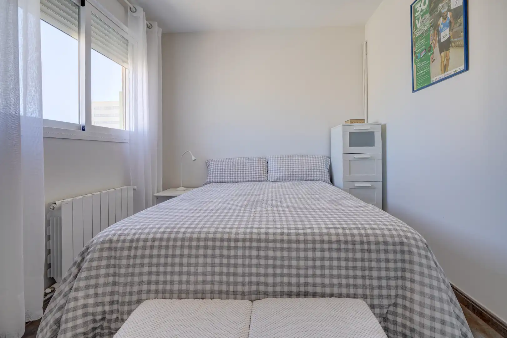 Schlafzimmer von Dachboden zum Verkauf in La Pobla de Farnals mit Klimaanlage, Heizung und Terrasse
