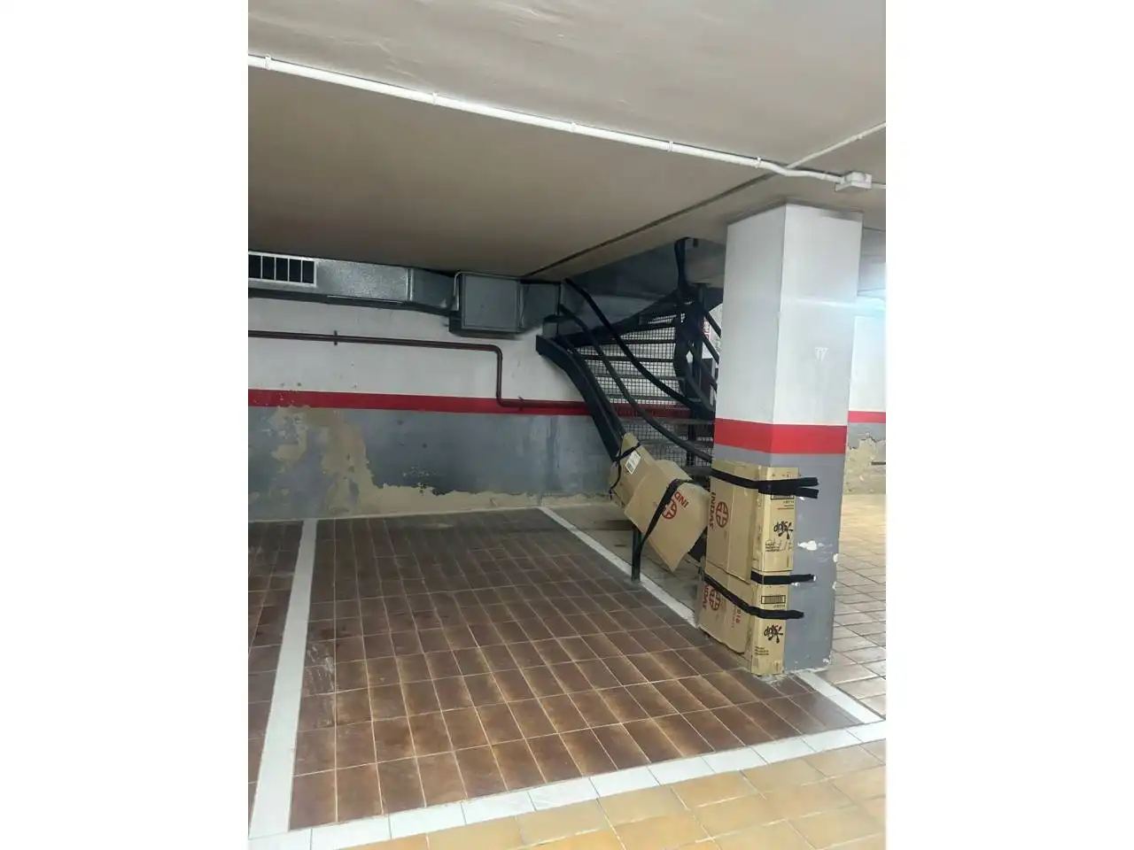 Parkplatz zum Verkauf in Calle Montiu, imagen 2