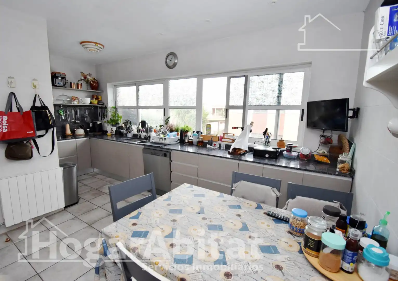 Terraced house with garden for sale in Calle Antonio Luque Vicens, imagen 4