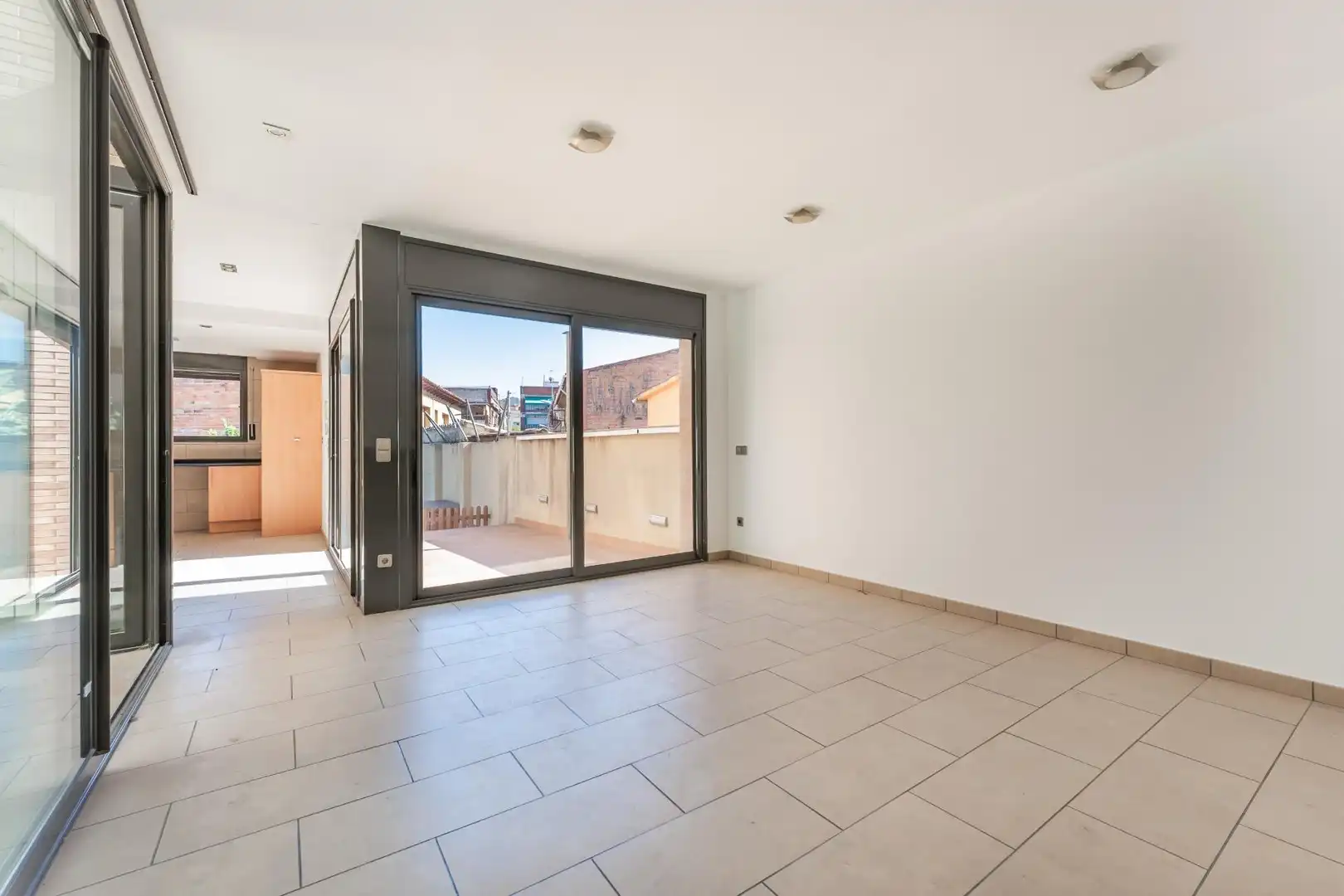 House with garden for sale in Anselm Clave (Calle) 10, imagen 7