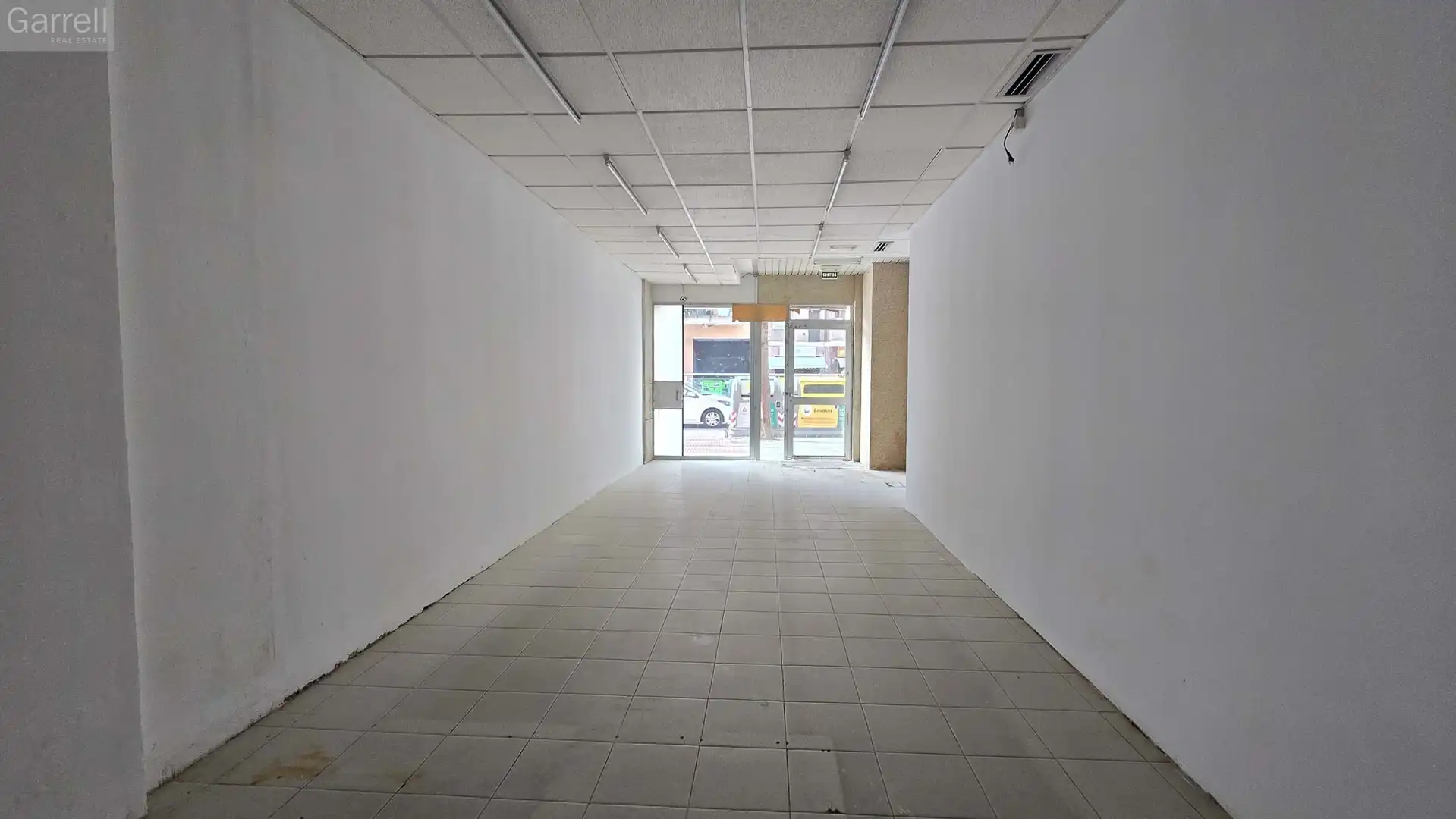 Business premises for sale in AV REMOLAR  Es: Pl: Pt:
 EL PRAT DE LLOBREGAT (BARCELONA)