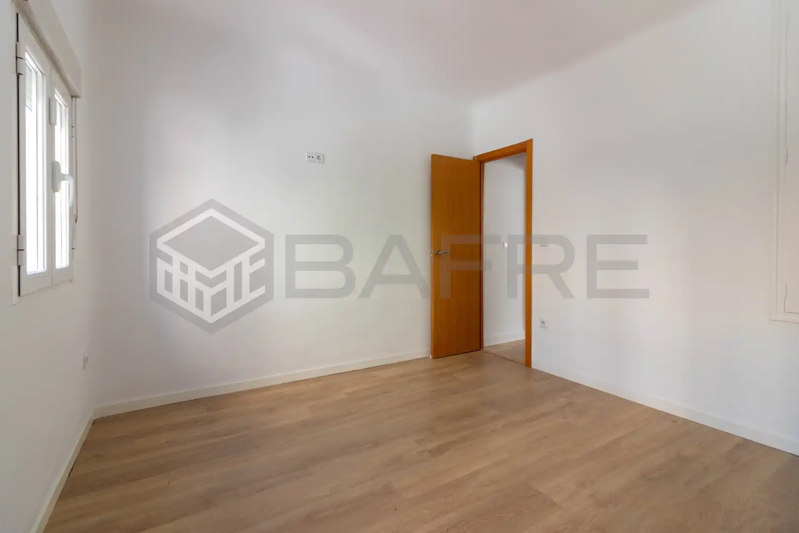 Houses for sale in Calle Media, Moscardó