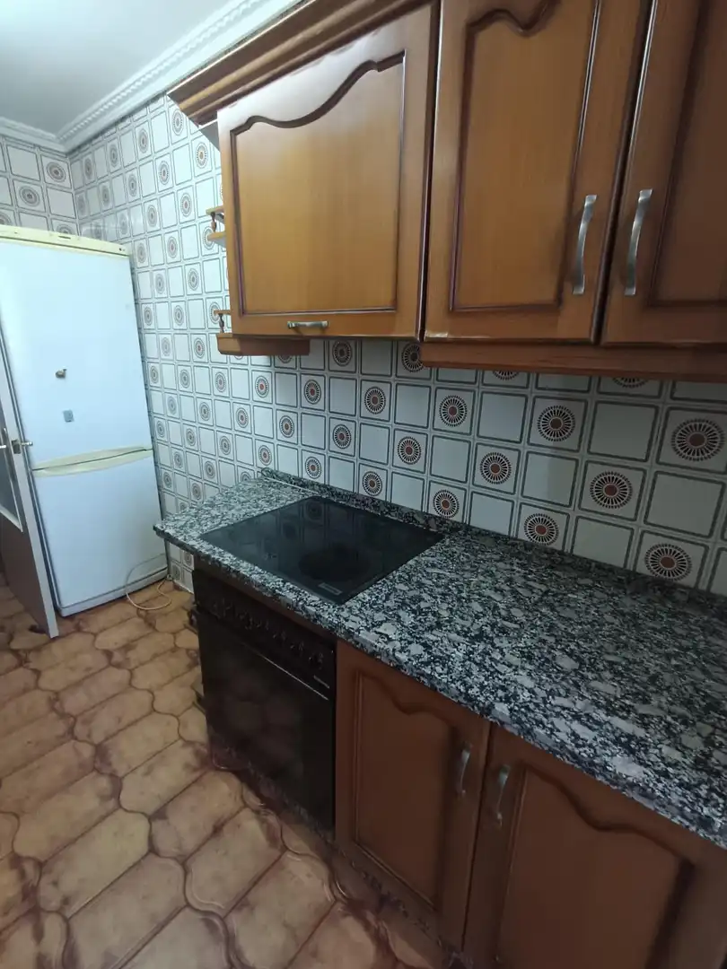 Cuina de Pis en venda en Córdoba amb Aire condicionat, Calefacció i Jardí privat