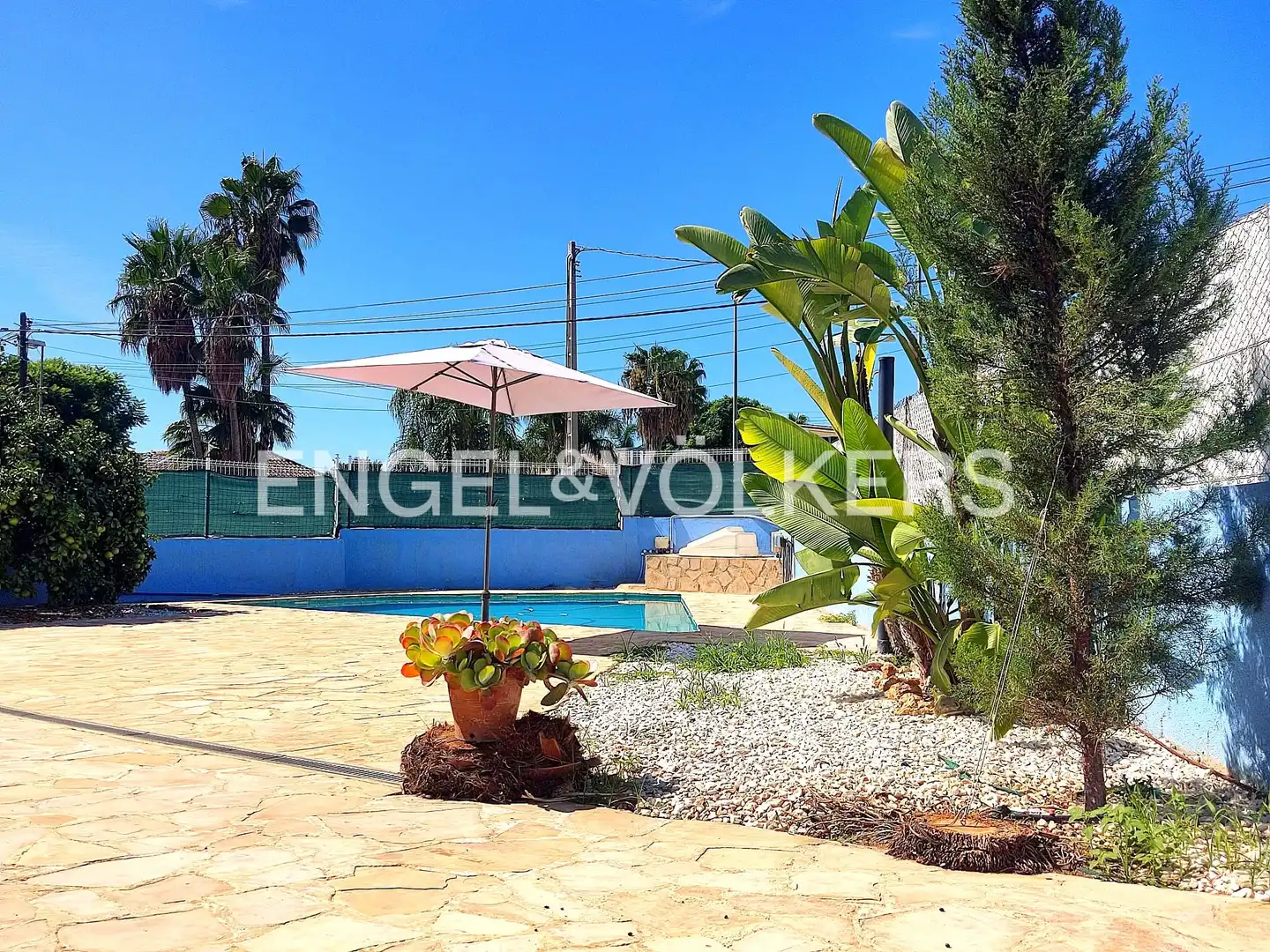 Swimming pool of Houses for rent in Picassent  with Air Conditioner, Heating and Private garden
