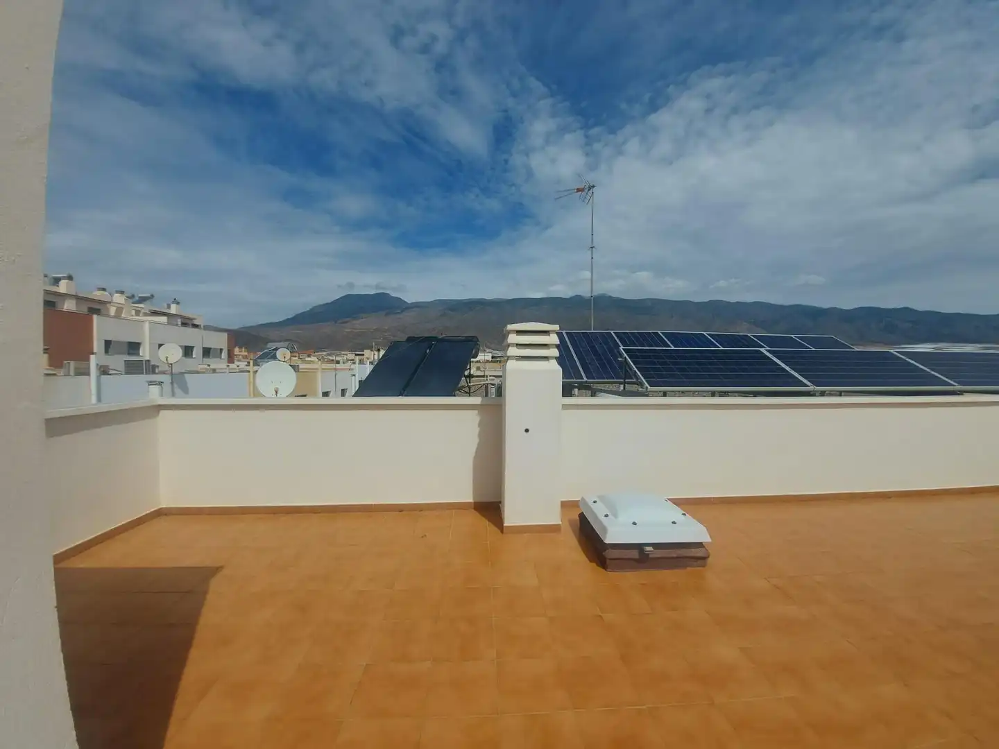 Houses for sale in Plaza de la Luz