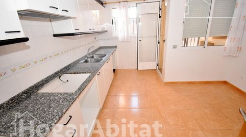 Foto 4 de Pis en venda a Calle Polo Bernabe, Piscinas, Vila-real