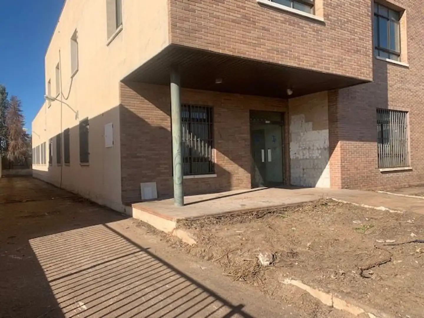 Exterior view of Industrial buildings for rent in Puertollano