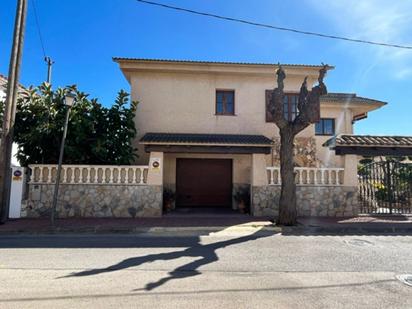 Exterior view of House or chalet for sale in Roda de Berà  with Swimming Pool, Furnished and Alarm