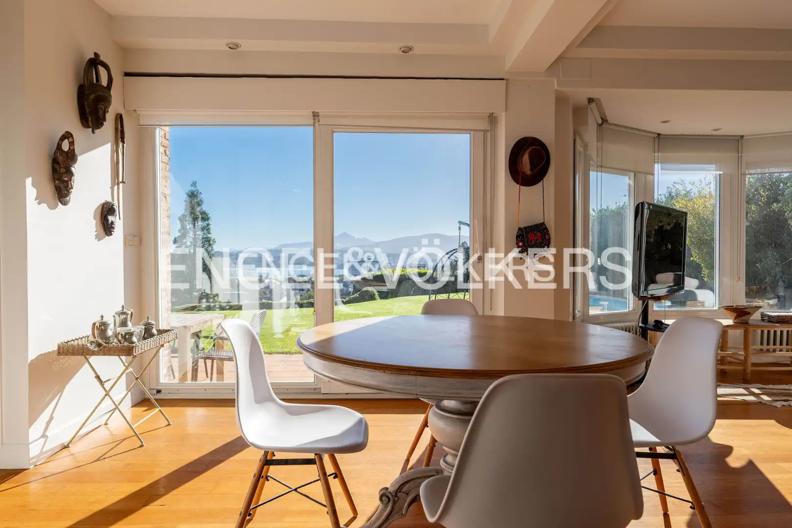Comedor de Finca rústica en venta en Hondarribia con Aire acondicionado, Calefacción y Jardín privado