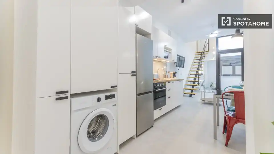 Cocina de Piso de alquiler en Valencia con Aire acondicionado, Calefacción y Amueblado