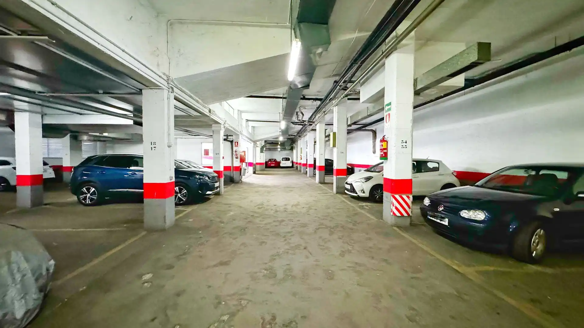Parking of Garage for sale in Madrid