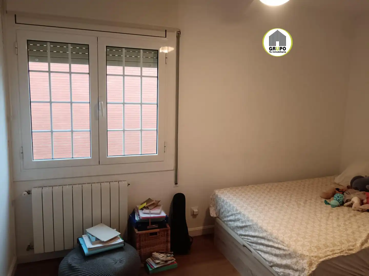 Schlafzimmer von Dachboden zur Miete in Esplugues de Llobregat mit Klimaanlage, Heizung und Terrasse