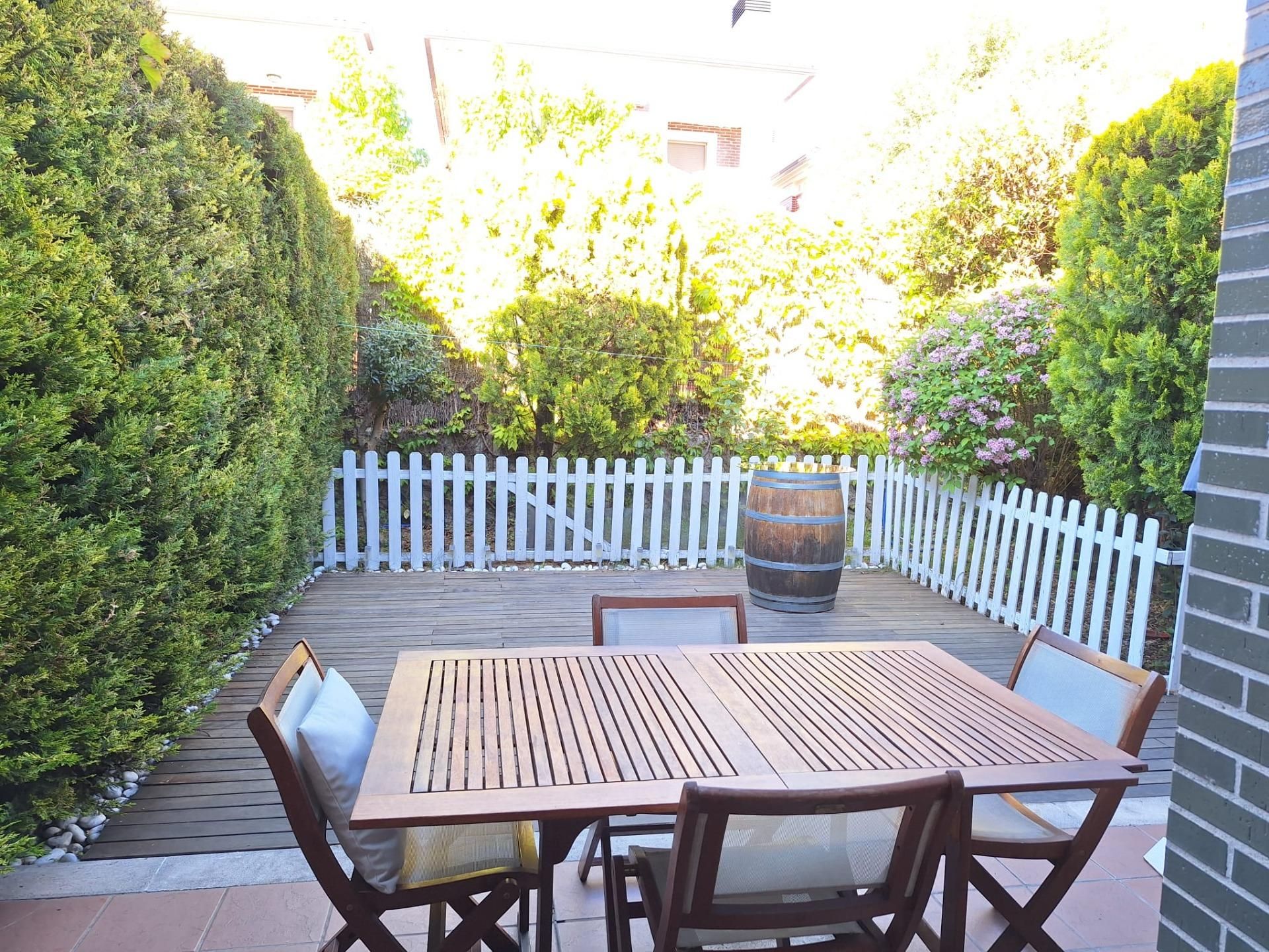 Single-family semi-detached for sale in Calle Goyescas, El Berrocal