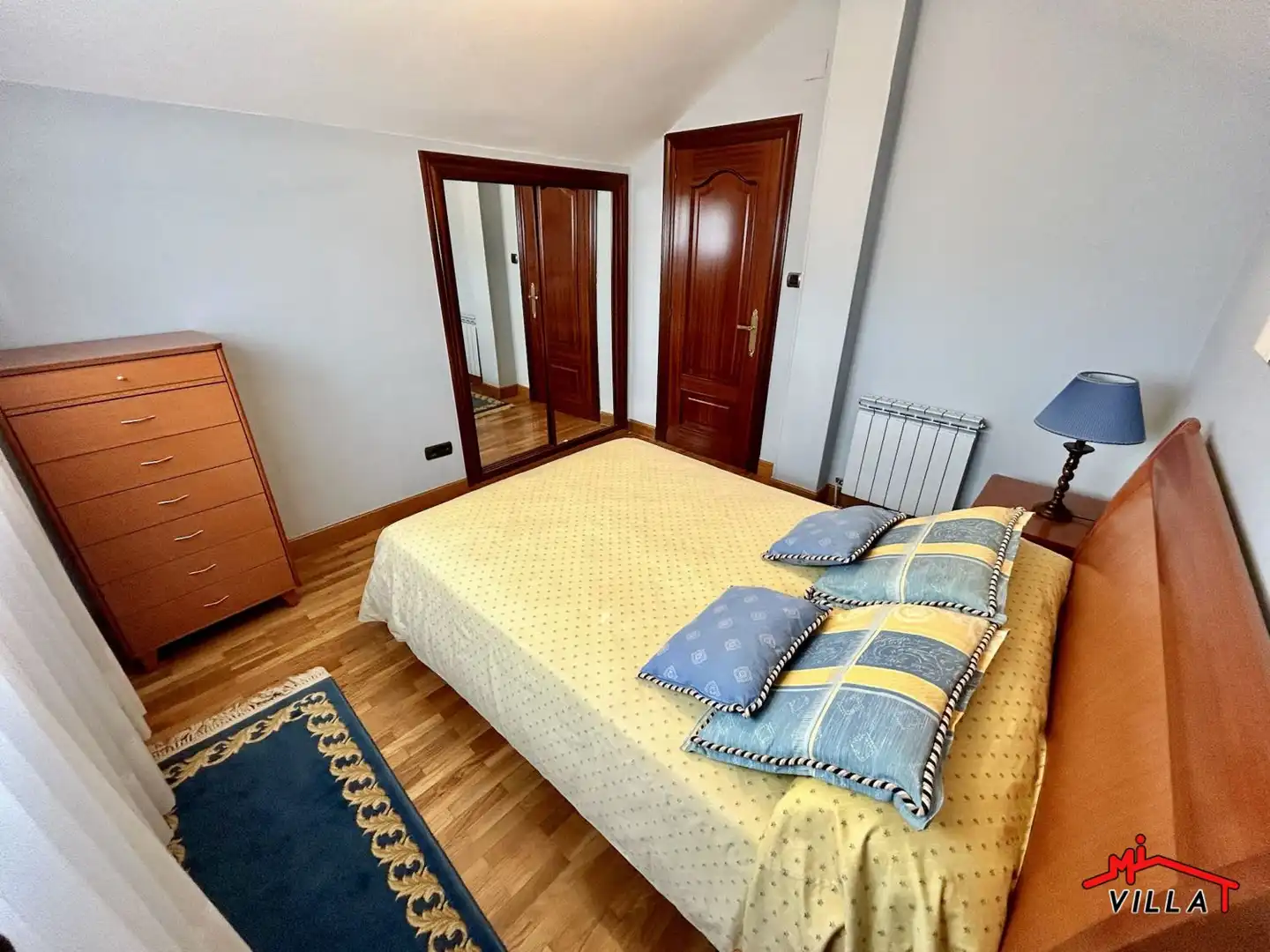 Schlafzimmer von Haus oder Chalet zum Verkauf in Laredo mit Heizung und Terrasse