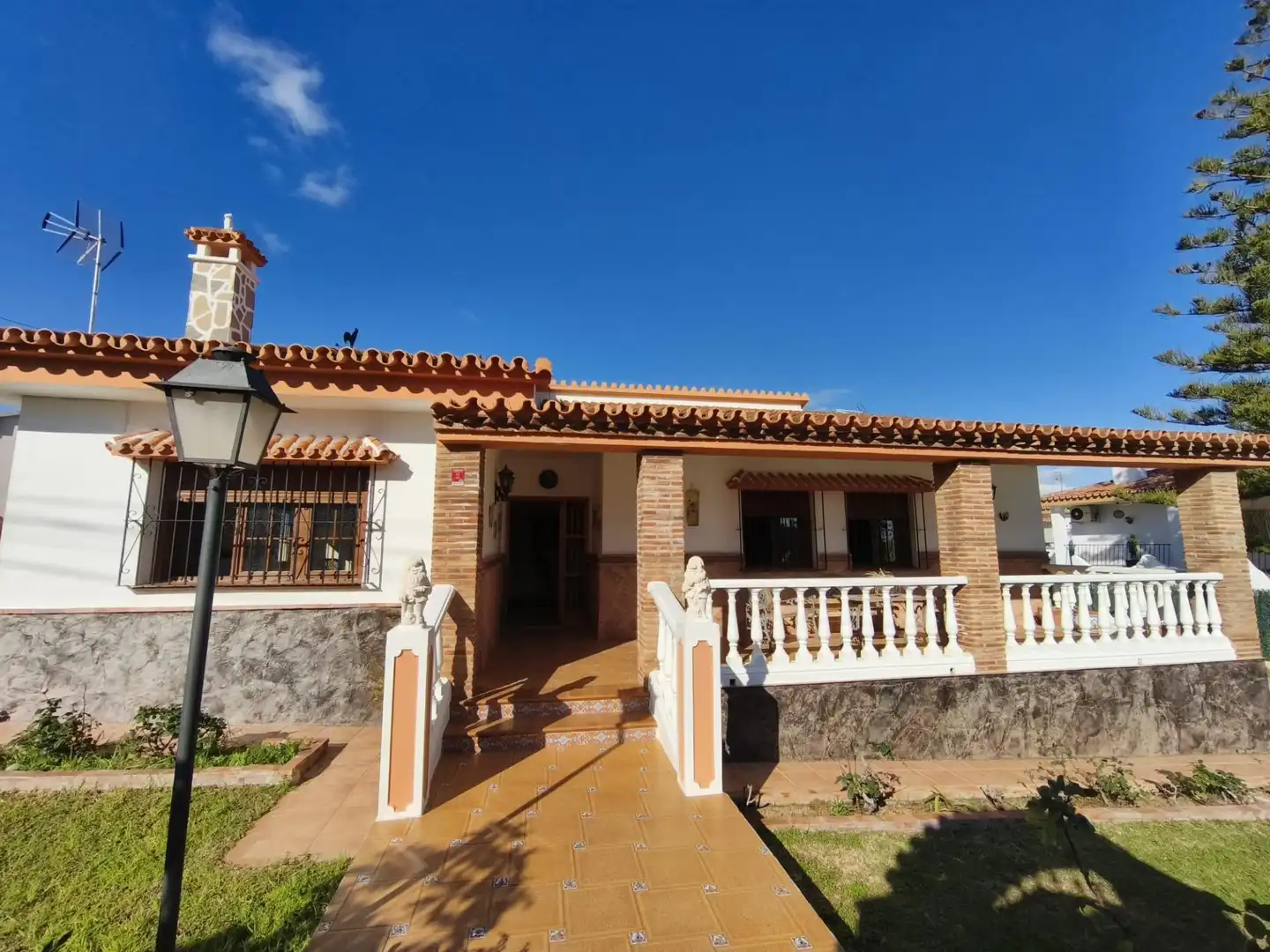 Casa o xalet en venda a Jardines de Alhaurín - Huerta Alta - Fuensanguínea