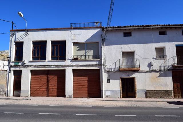 Finca rústica en Venta en avenida mudejar maluenda en Maluenda