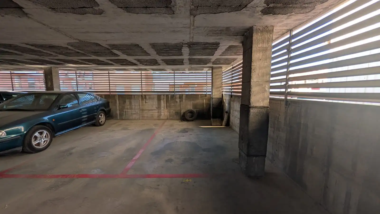 Individual con ascensor en venta en Carrer de Sas, imagen 2