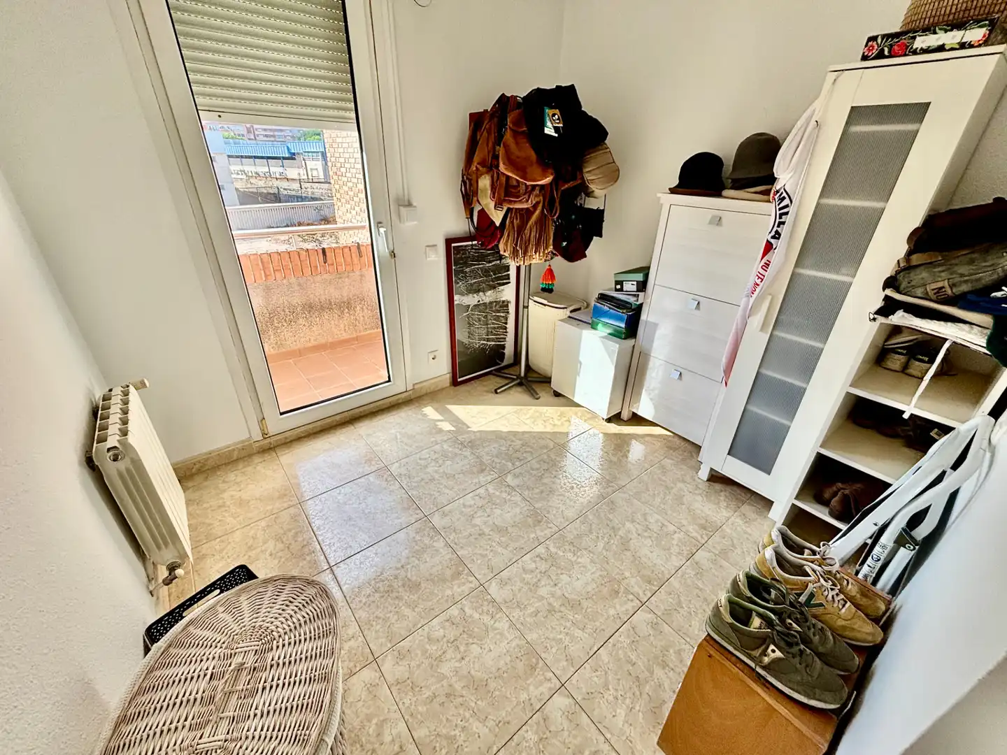 Habitación de Casa adosada en venta en Sant Joan d'Alacant con Aire acondicionado, Calefacción y Jardín privado