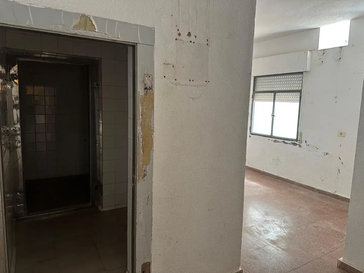 Local en venta en Cartagena con Terraza