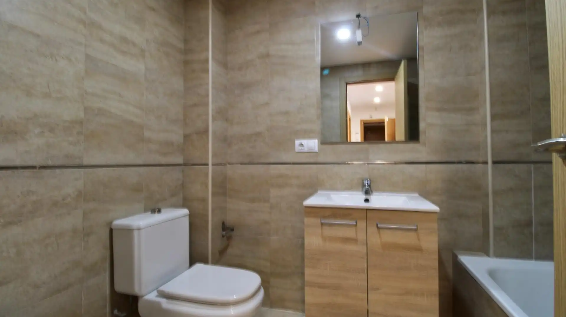Bathroom of Flat for sale in Vícar  with Furnished