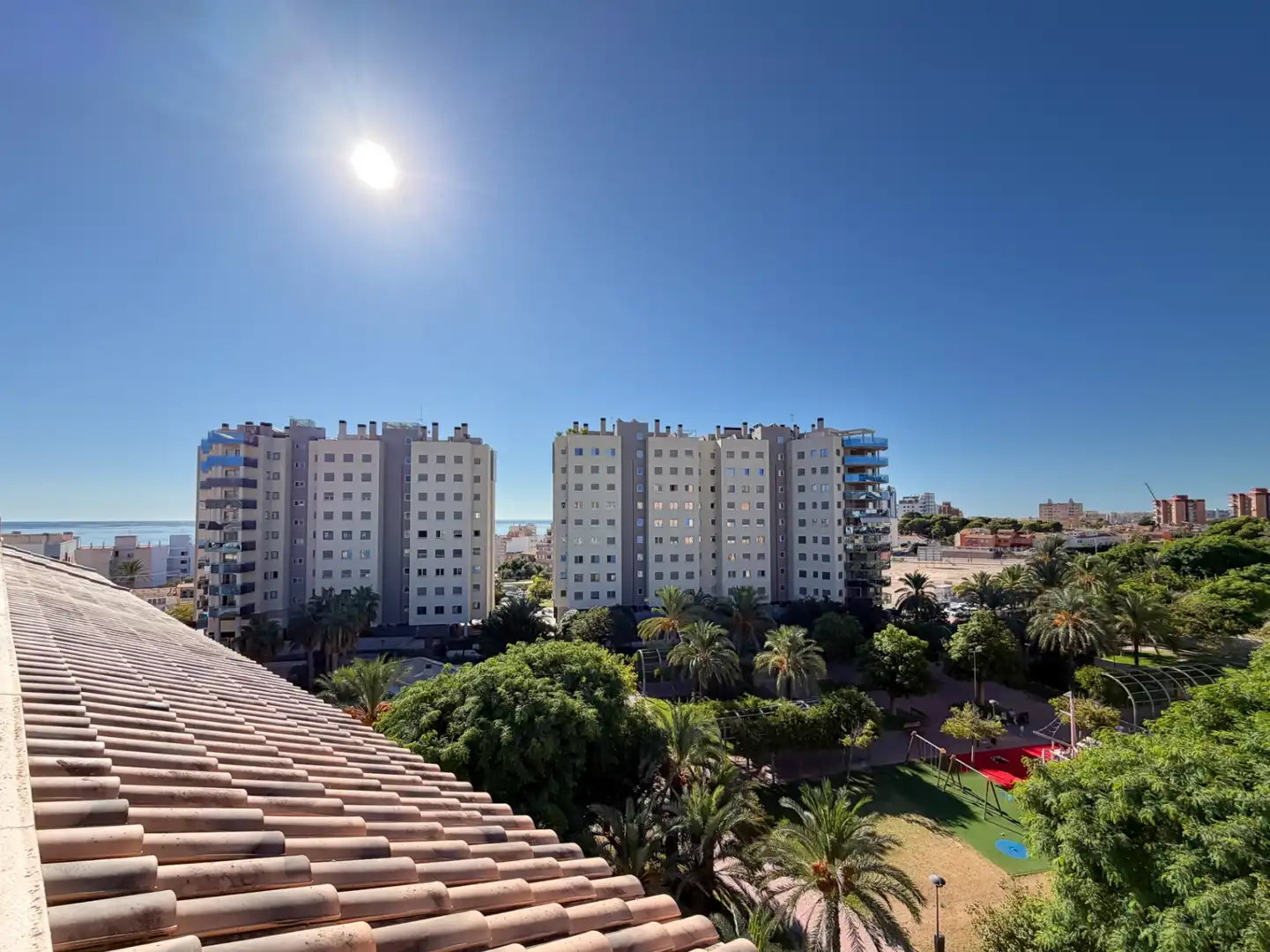 Attique avec terrasse à vendre à Campello Playa