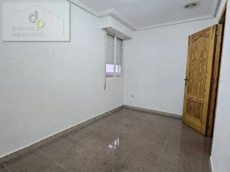 Piso con terraza en venta en Carrer Riu Xúquer 43, imagen 9
