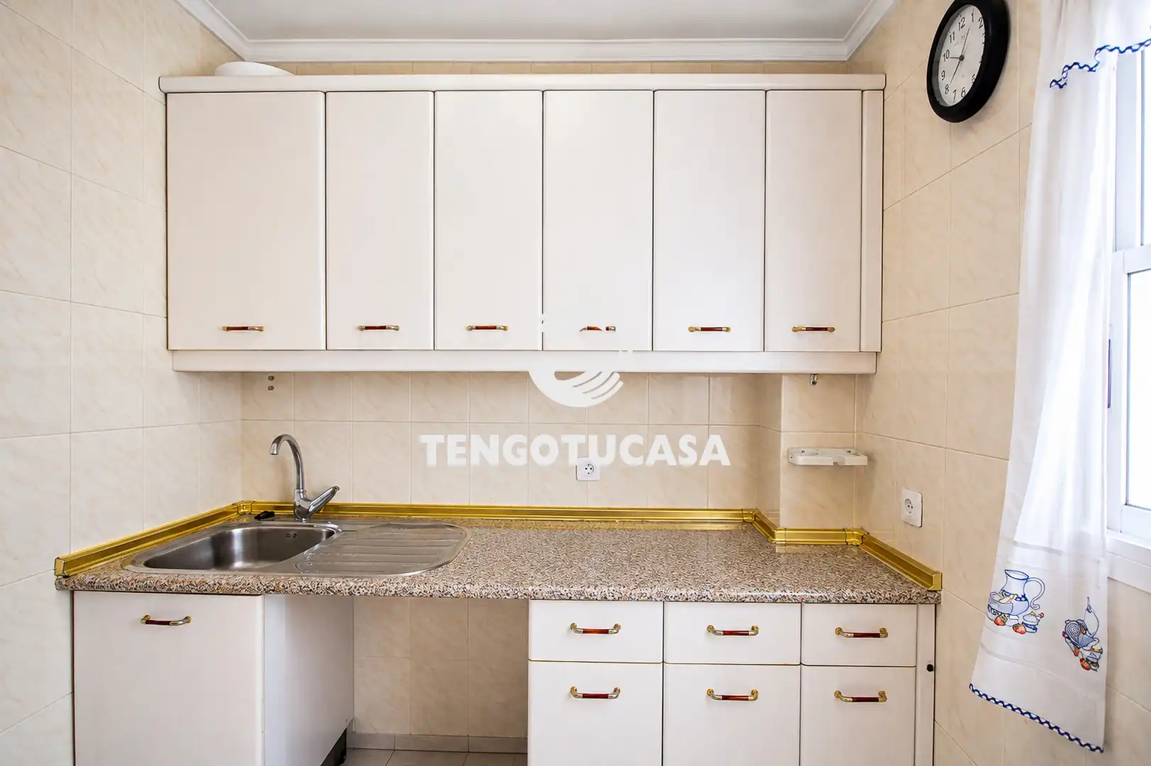 Kitchen of Attic for sale in Madrid  with Furnished