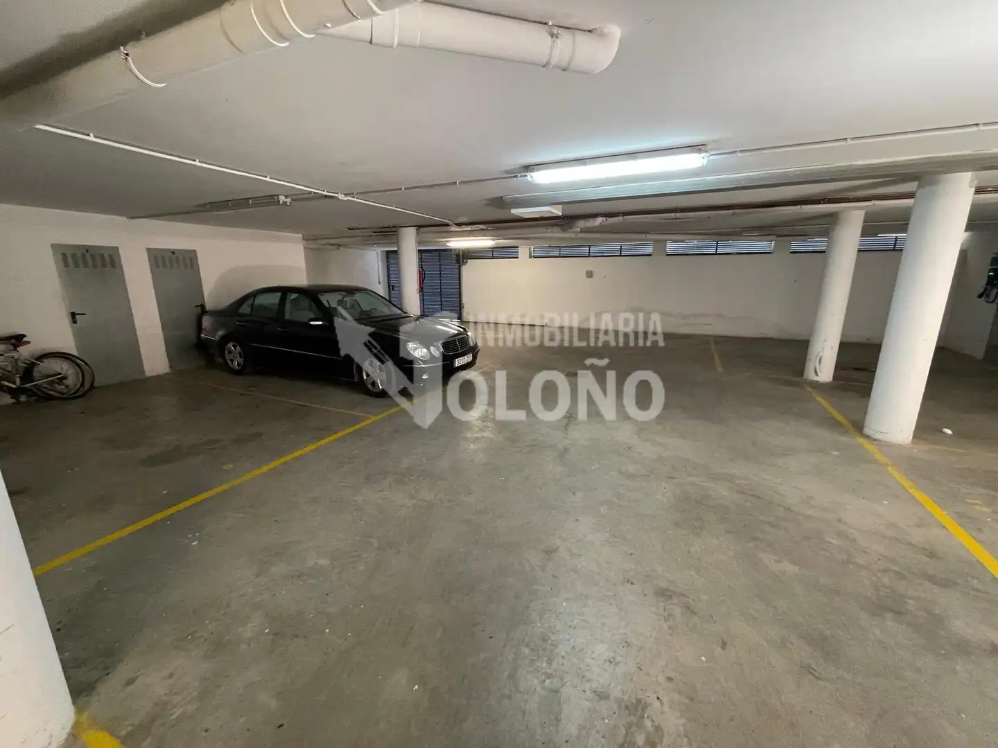 Parking de Apartamento en venta en Castañares de Rioja con Calefacción, Parquet y Terraza