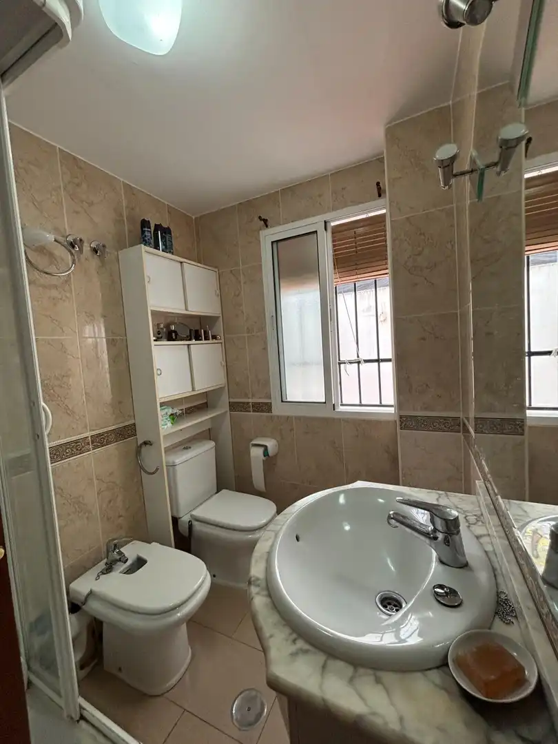 Baño de Piso en venta en Antequera con Aire acondicionado, Trastero y Balcón