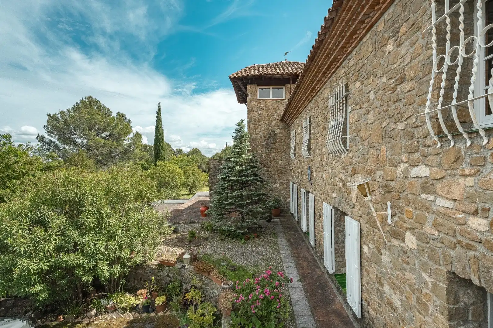 Vista exterior de Casa o chalet en venta en Cabanelles con Calefacción, Terraza y Balcón