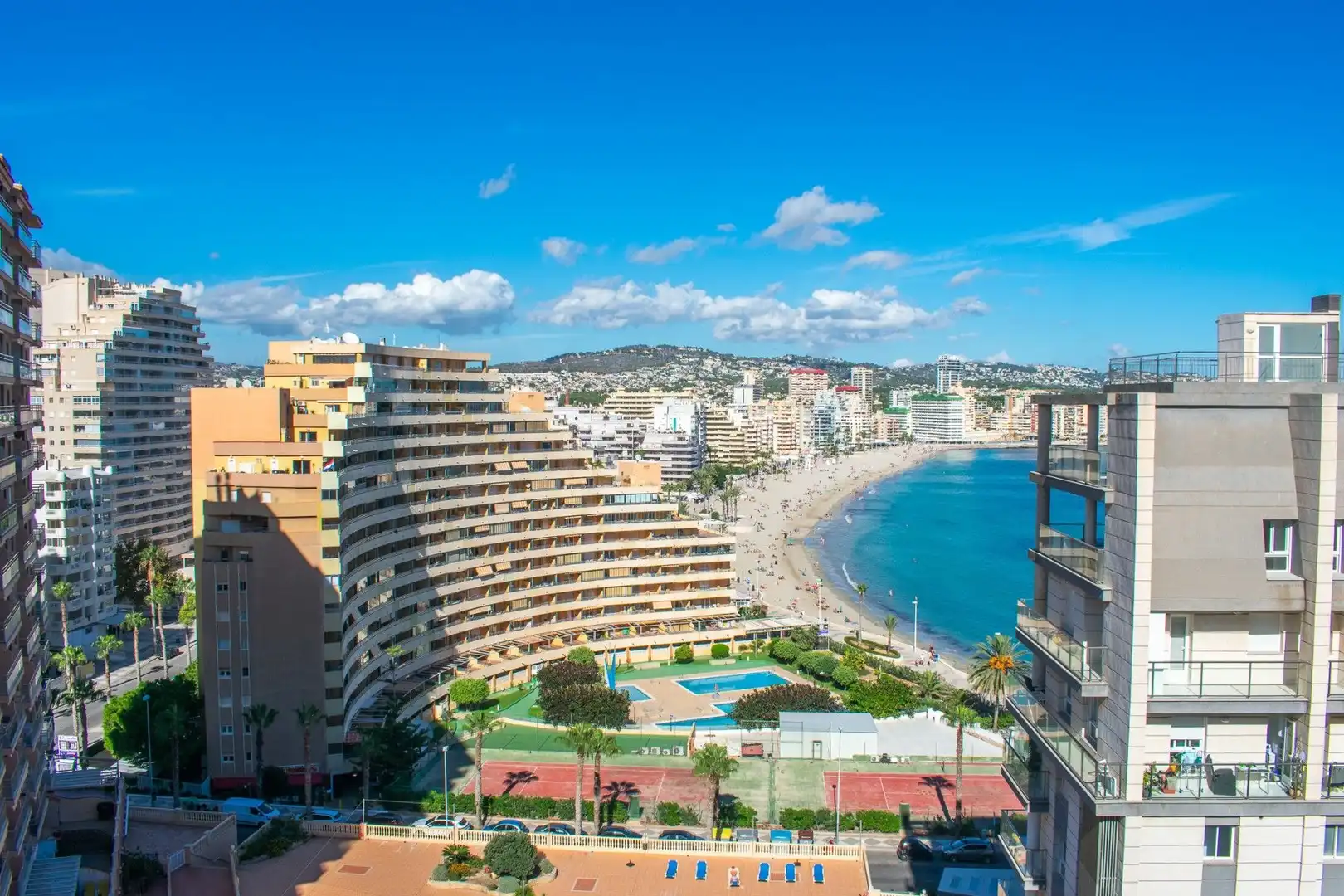 Appartement compact avec piscine à vendre à Calle, imagen 2