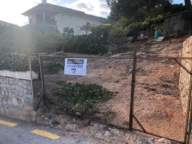 Wohnbaugrundstück zum Verkauf in Corbera de Llobregat