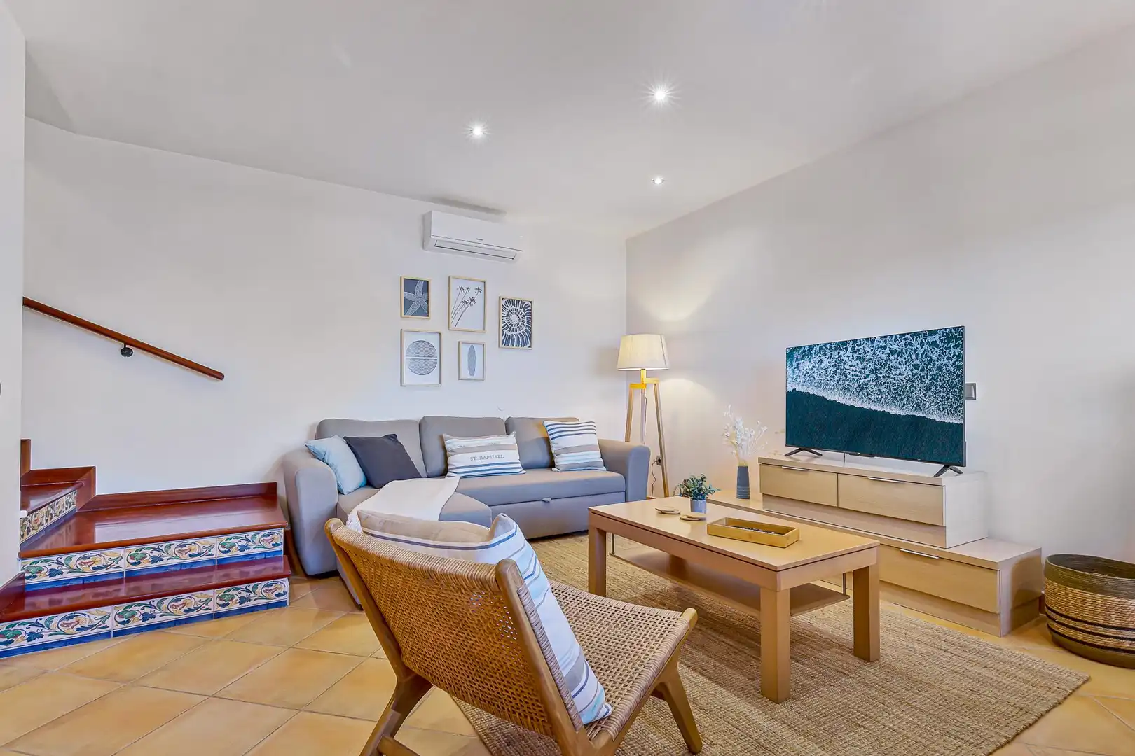 Sala de estar de Ático en venta en Mijas con Aire acondicionado, Calefacción y Jardín privado