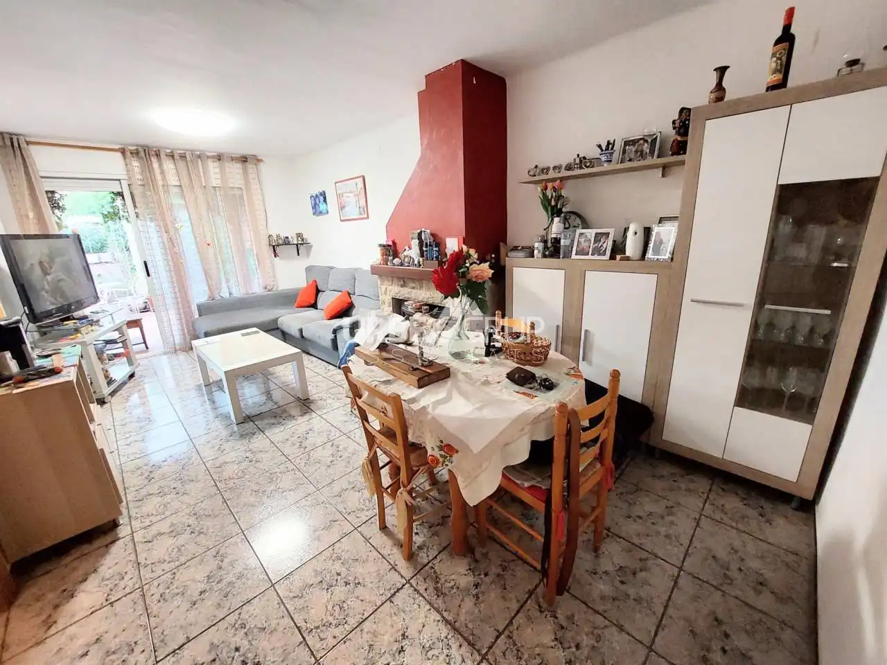 Sala de estar de Casa adosada en venta en Collbató con Calefacción y Jardín privado
