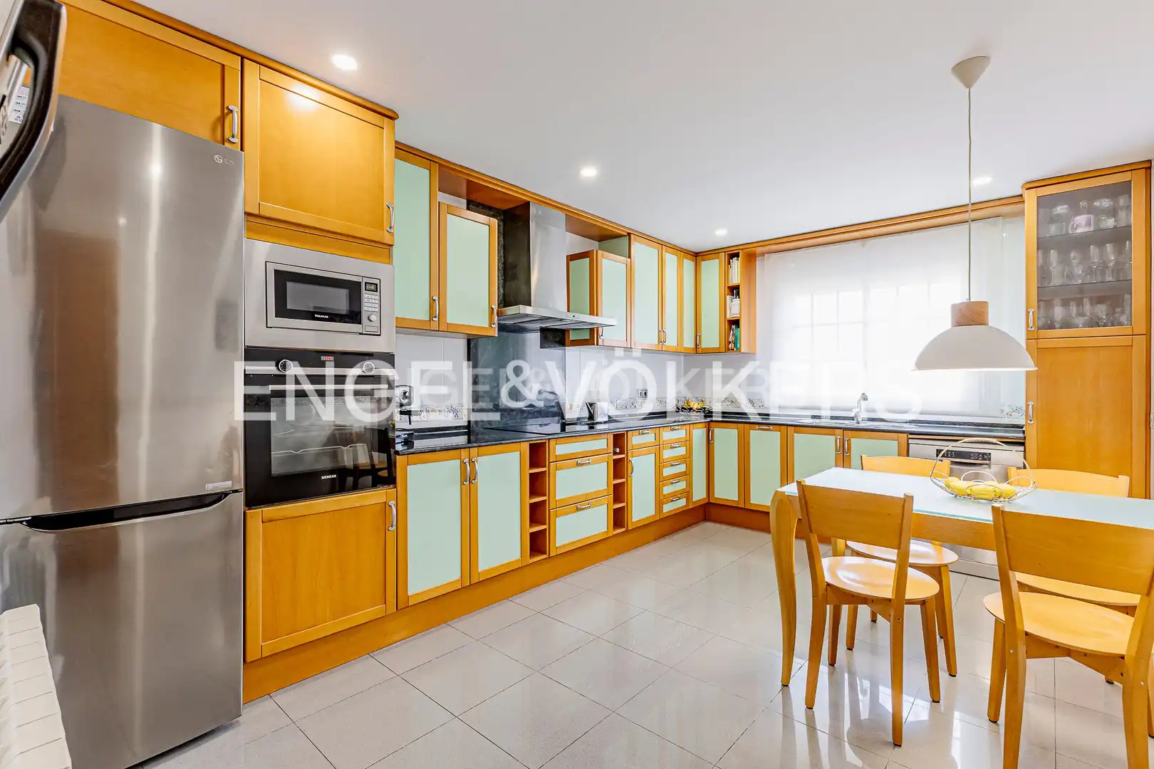 Kitchen of Houses for sale in Sant Vicenç Dels Horts  with Heating, Storage room and Swimming Pool