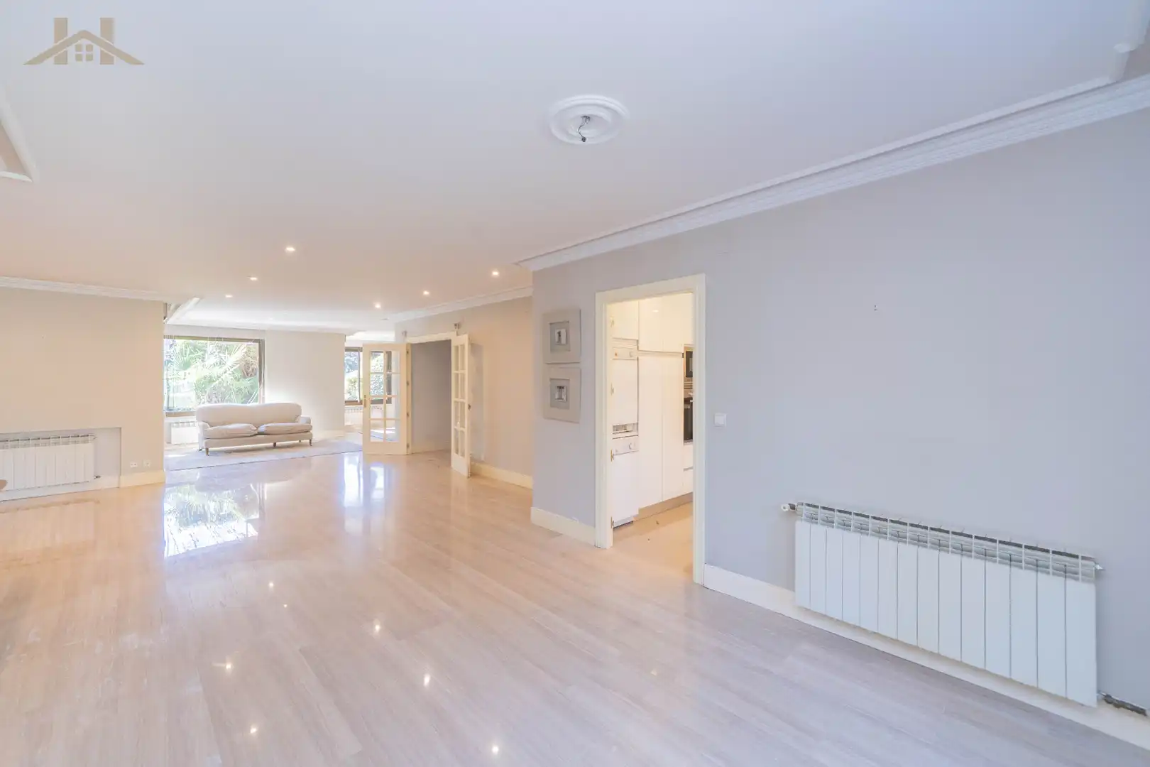 Houses for sale in Majadahonda  with Air Conditioner, Heating and Private garden