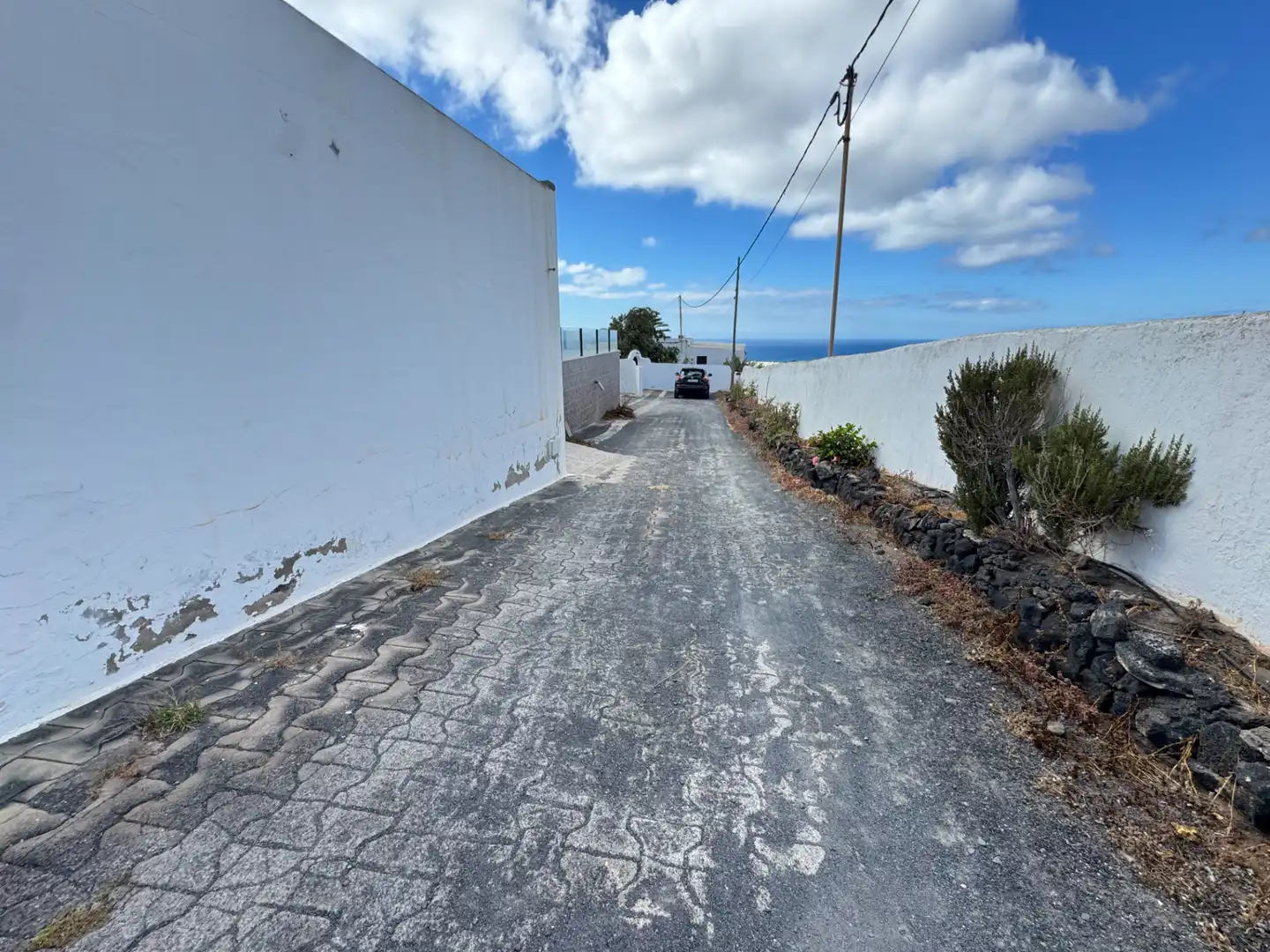 Vista exterior de Casa o chalet en venta en San Bartolomé con Terraza, Piscina y Amueblado
