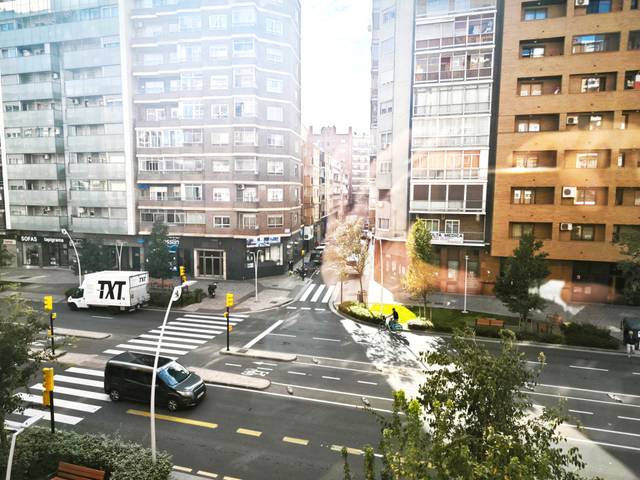 Piso en Venta en Avenida de Navarra, 24 en Barrio del Ave