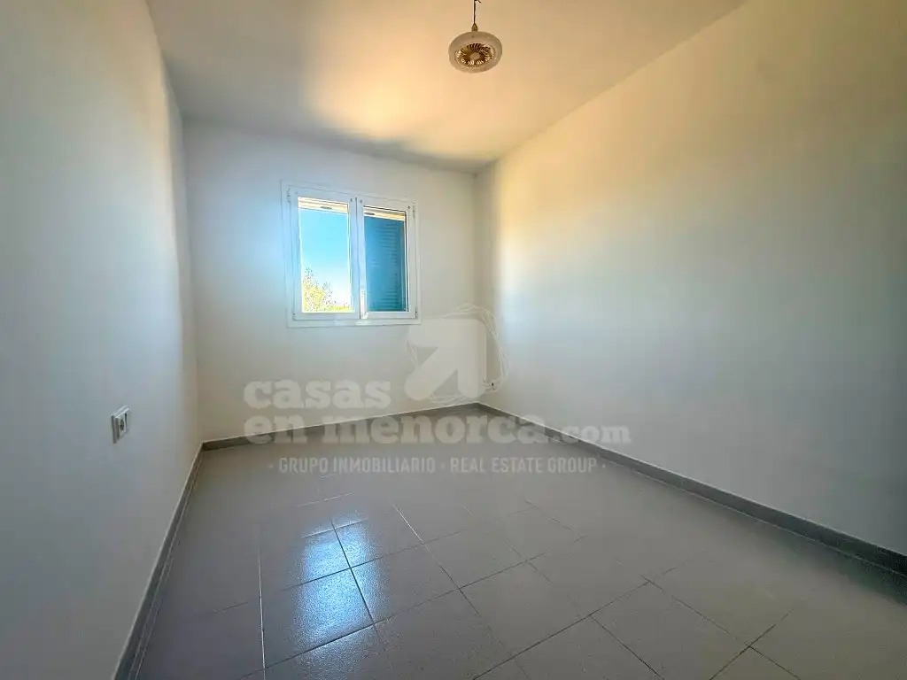 Schlafzimmer von Wohnung zum Verkauf in Es Castell mit Terrasse